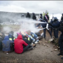 traenengasgegendemonstranten_72dpi.png